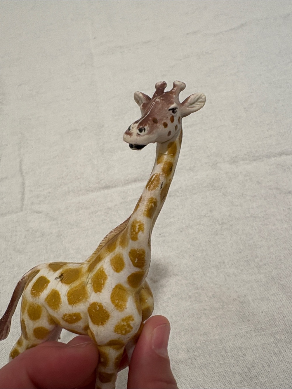 Giraffe Toy - Picture 5 of 8